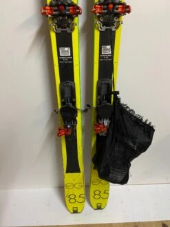 Ski Blizzard Zero G 85 + G3 Ion + Vellen 8 Ski Blizzard Zero G 85 + G3 Ion + Vellen -SneeuwSpel Winkel IMG 8646