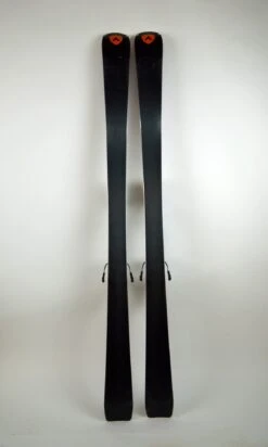 Ski Dynastar Intense 12 -SneeuwSpel Winkel SkiDynastarIntense12 Base