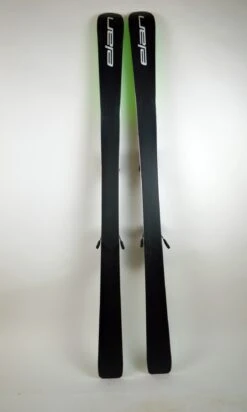 Ski Elan Amphibio 80 -SneeuwSpel Winkel SkiElanAmphibio80 Base