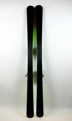 Ski Elan Explore 6 -SneeuwSpel Winkel SkiElanExplore6base