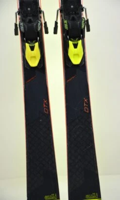 Ski Fischer RC4 The Curv DTX 11 Ski Fischer RC4 The Curv DTX -SneeuwSpel Winkel SkiFischerRC4TheCurveDTX Tail