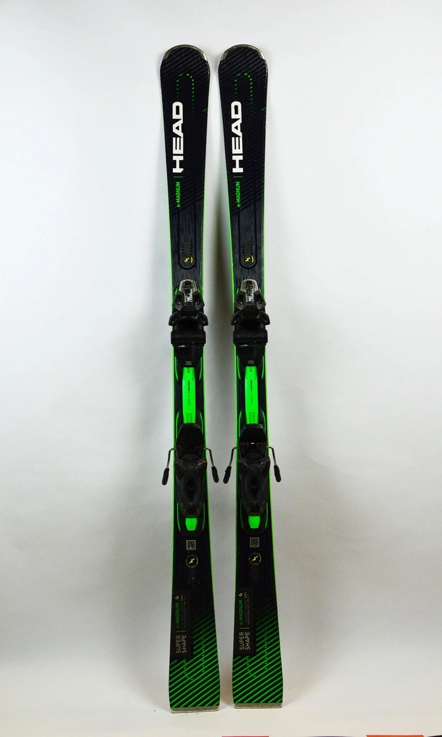 Ski Head Supershape E.Magnum 3 Ski Head Supershape E.Magnum