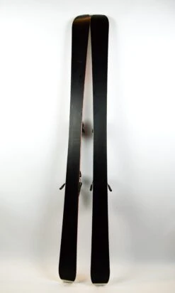 Ski HEAD Instinct 83 -SneeuwSpel Winkel SkiHeadInstinct83base