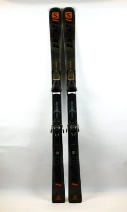 Ski Salomon S/Force 9
