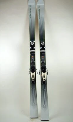 Ski White Doctor LT8