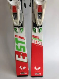 Ski Rossignol Hero Elite ST Ti (2017) -SneeuwSpel Winkel Ski Rossignol HERO ST 2017 Tail