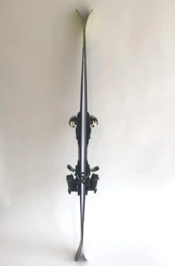 VÖLKL Ski Völkl Alley -SneeuwSpel Winkel Ski Volkl Alley Side